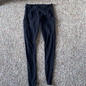 Lululemon black leggings size 4